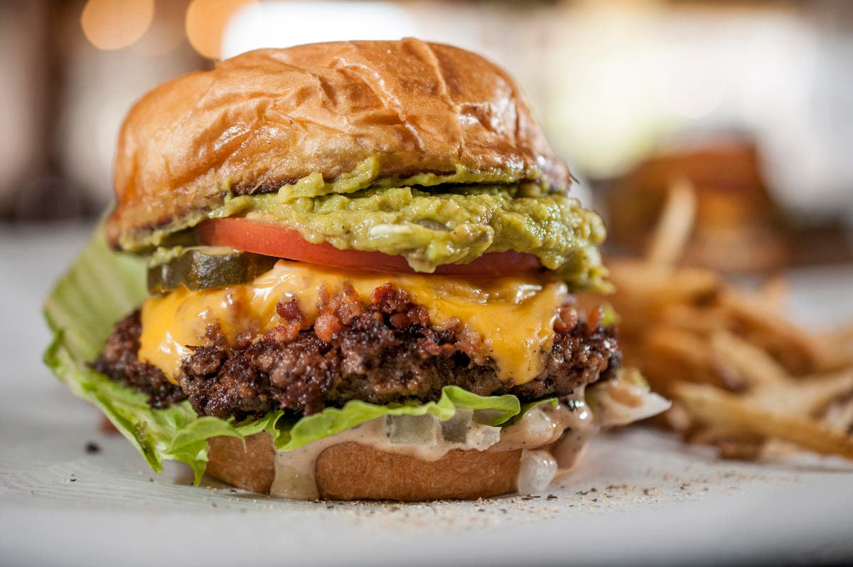 bacon-guac-8fc6791f5056a36_8fc67b9d-5056-a36a-0b168089b60ac149.jpg